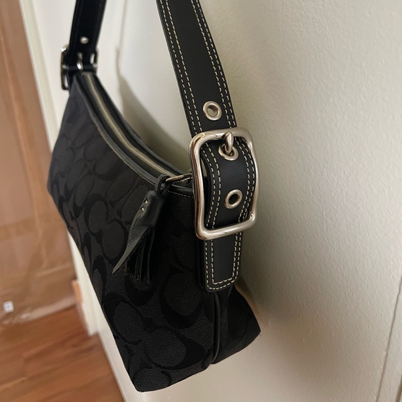 Coach Hamptons Signature East West Demi Baguette Bag Vintage 8K01 - Picture 2 of 14